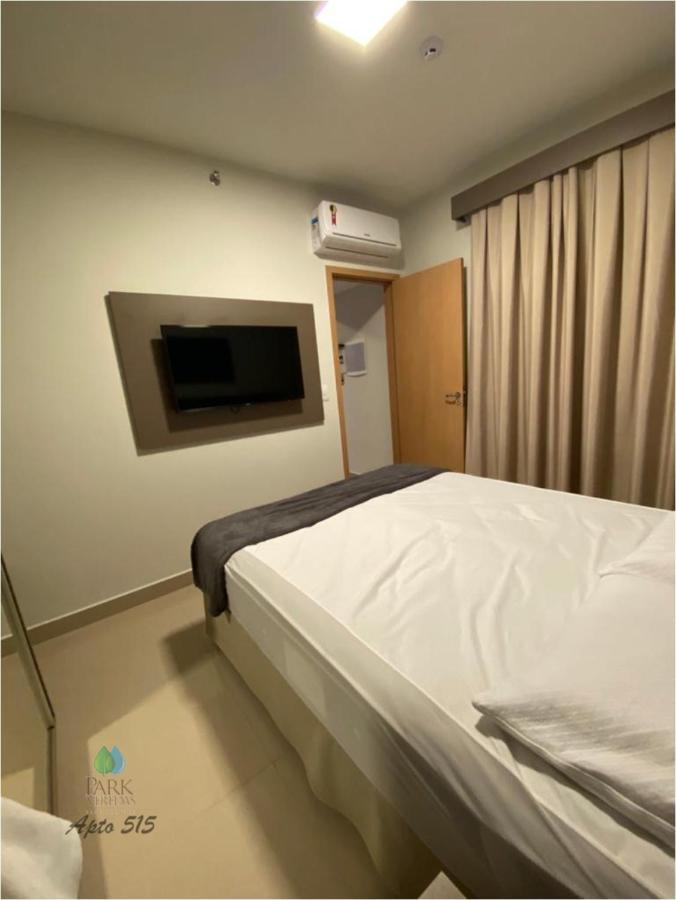 Flat Park Veredas Com Vista Piscina Frigobar E Fogao Rio Quente